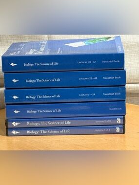 Used Great Courses Biology: The Science of Life, 12 DVD Set + 450 page Guidebook